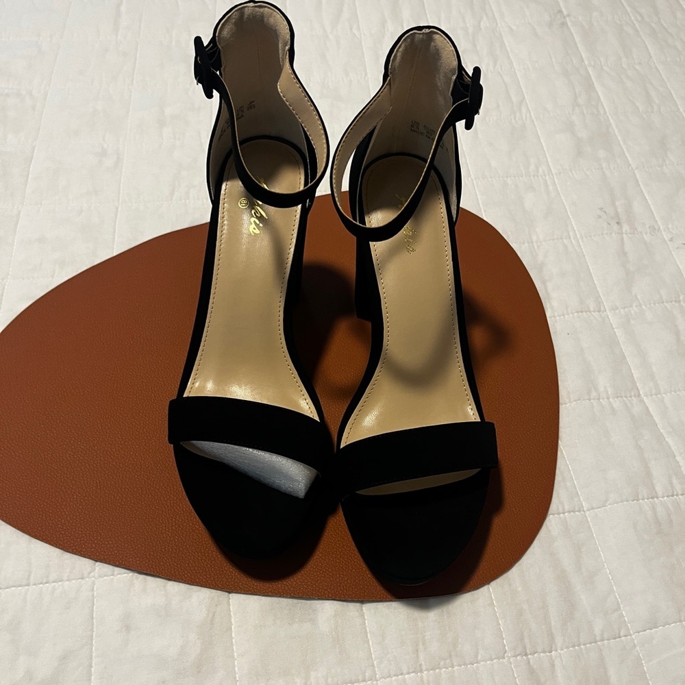 Ankis Chunky Platform Heels - 4 Inch Block Heeled Sandals  - 8.5/ 620 - Picture 6 of 11